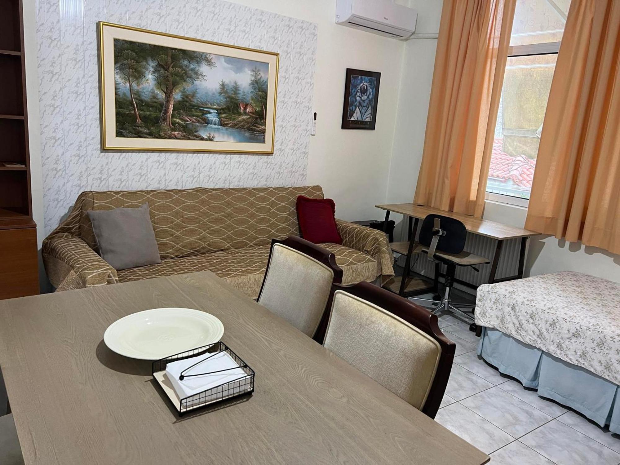 Ferienwohnung Under The Castle Nafplio Exterior foto